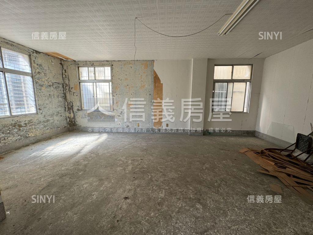 金華約１７米寬大地坪透天房屋室內格局與周邊環境