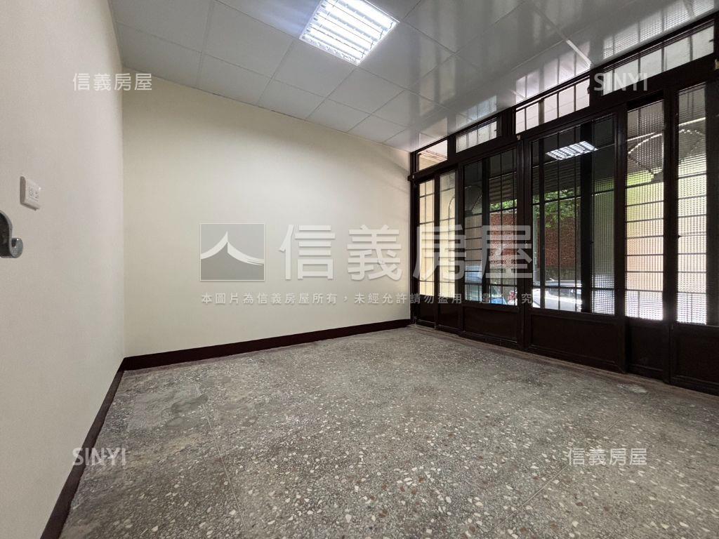 中壢後火車站稀有一樓公寓房屋室內格局與周邊環境