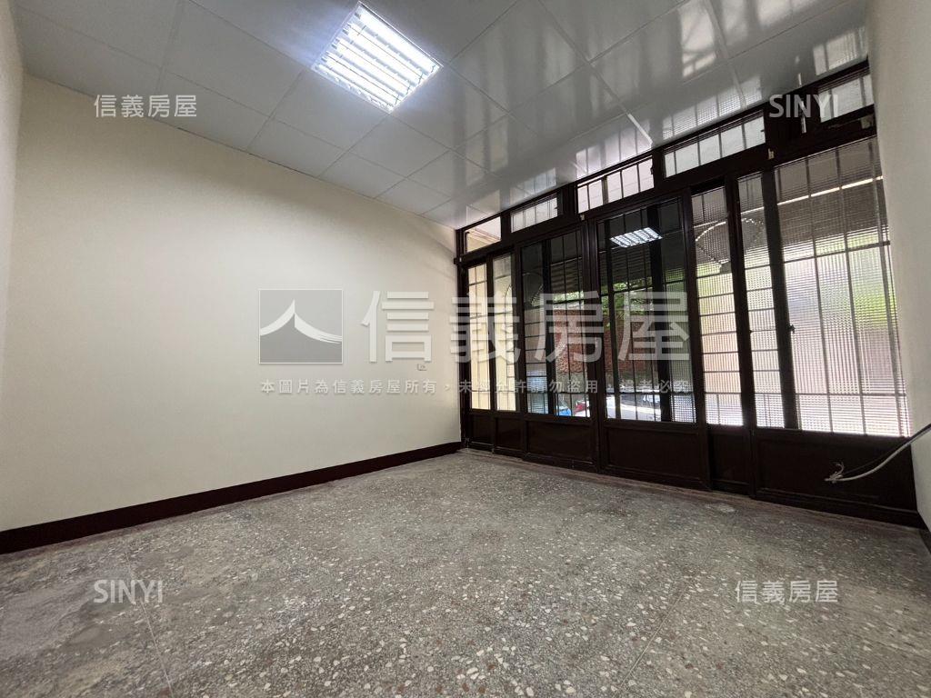 中壢後火車站稀有一樓公寓房屋室內格局與周邊環境