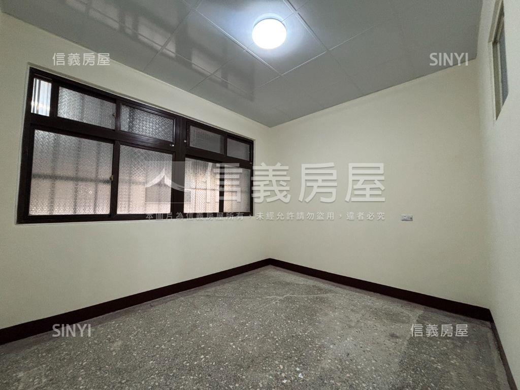 中壢後火車站稀有一樓公寓房屋室內格局與周邊環境