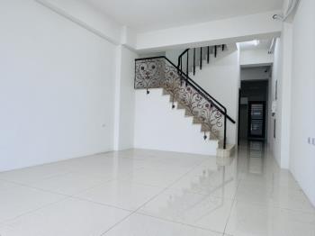 公學路七段全新屋