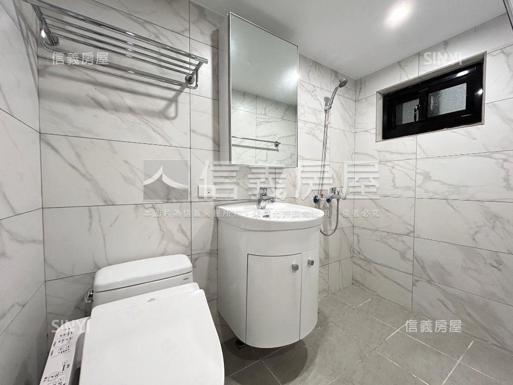 近康橋正五權南路精美店住房屋室內格局與周邊環境