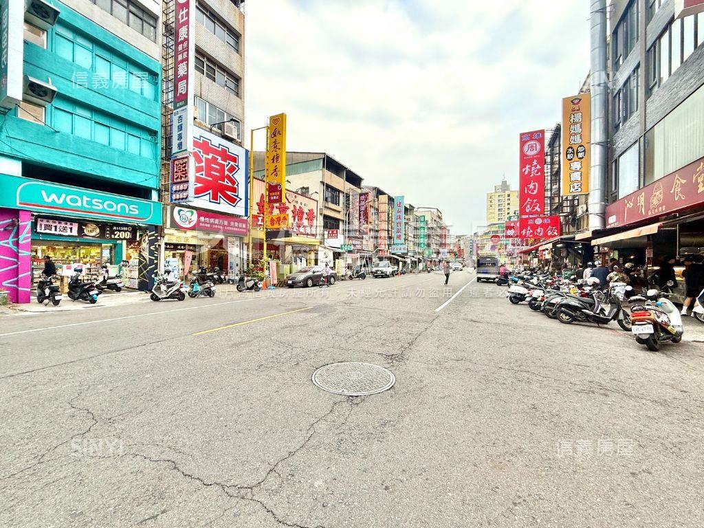 建工商圈邊間三房房屋室內格局與周邊環境