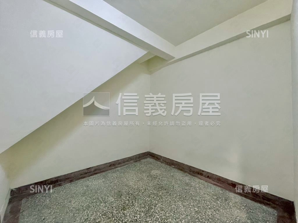 瀛海中學小資優質透天房屋室內格局與周邊環境