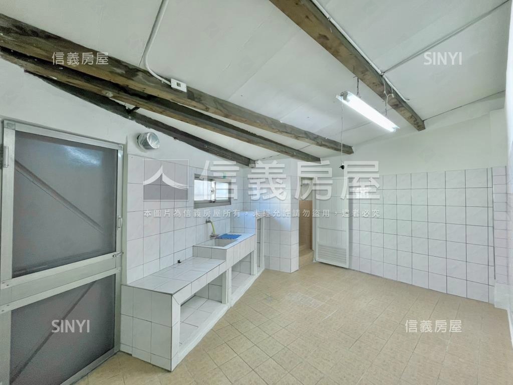 瀛海中學小資優質透天房屋室內格局與周邊環境