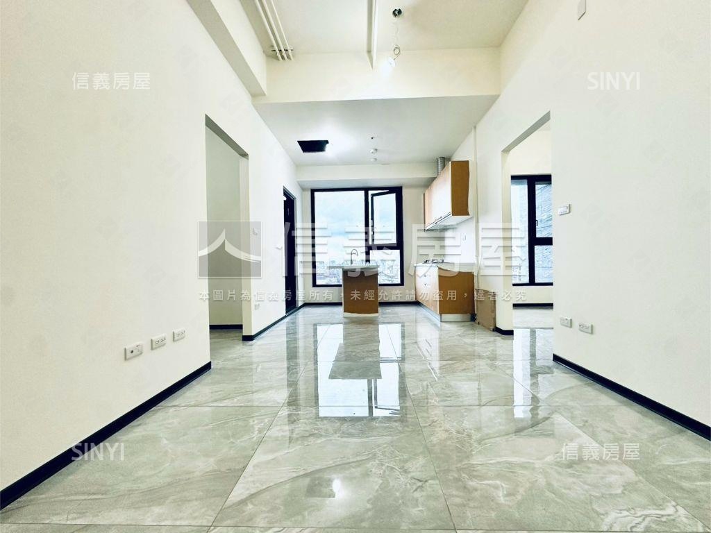 維也納高樓景觀３房車位房屋室內格局與周邊環境