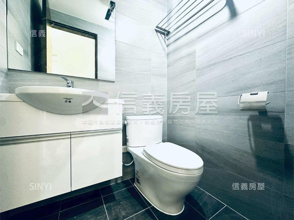 維也納高樓景觀３房車位房屋室內格局與周邊環境