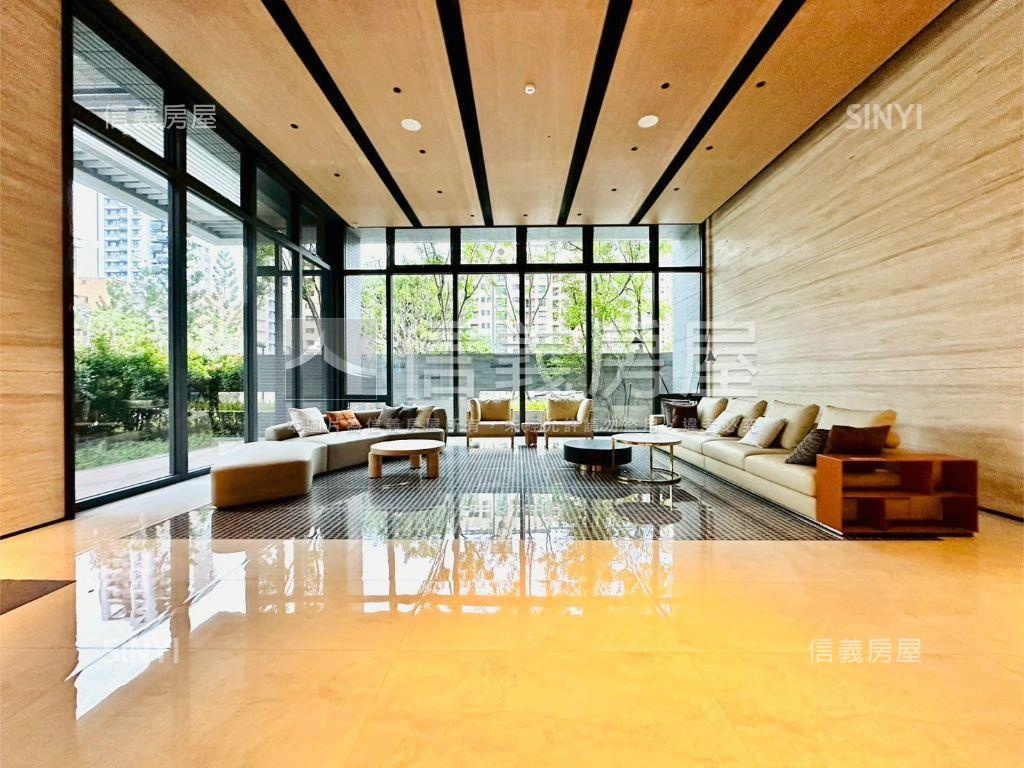 維也納高樓景觀３房車位房屋室內格局與周邊環境