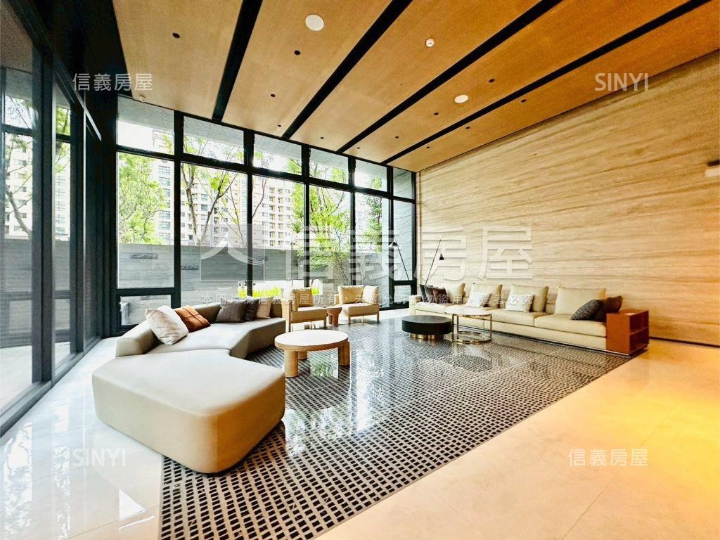 維也納高樓景觀３房車位房屋室內格局與周邊環境