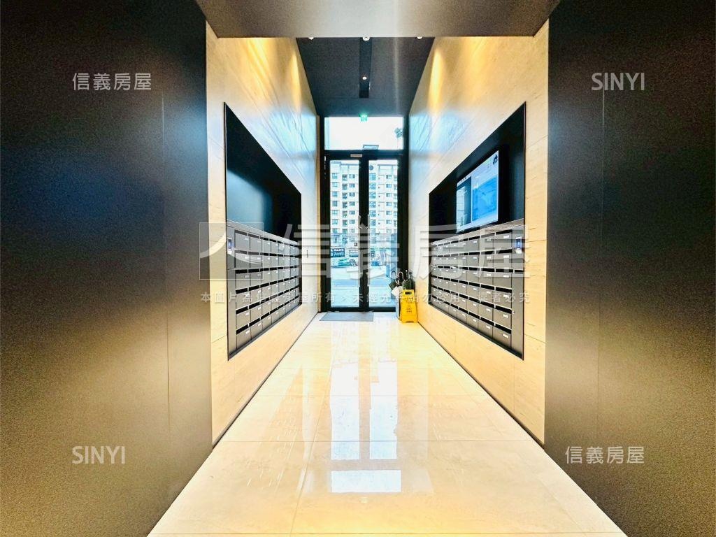 維也納高樓景觀３房車位房屋室內格局與周邊環境