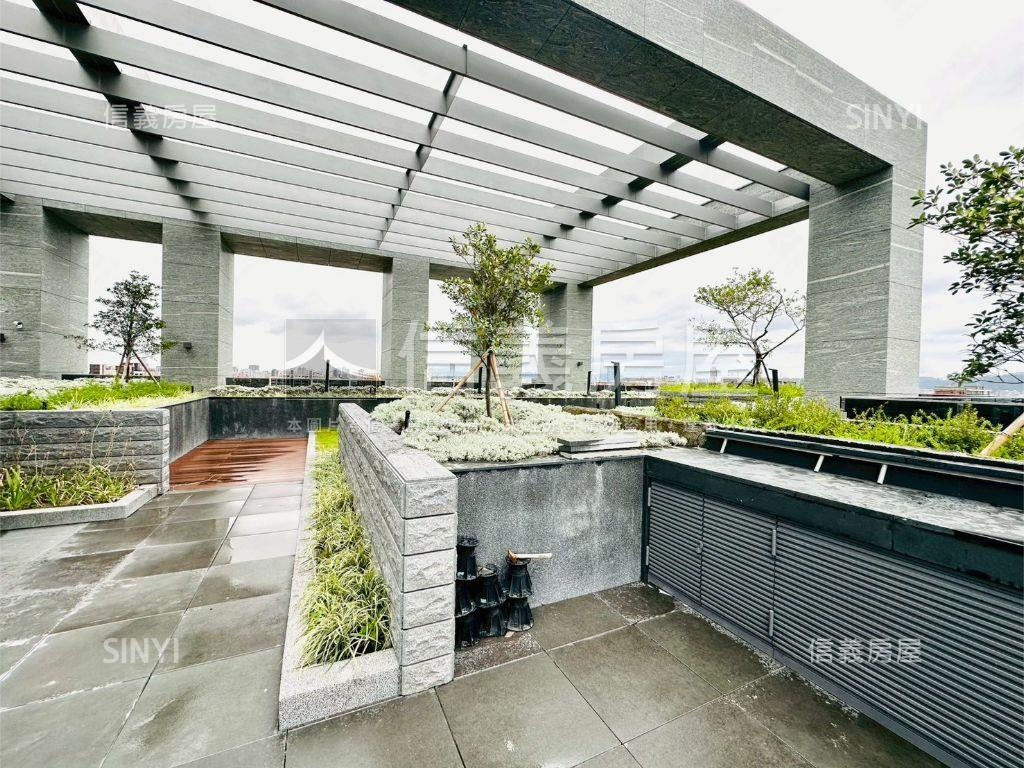 維也納高樓景觀３房車位房屋室內格局與周邊環境