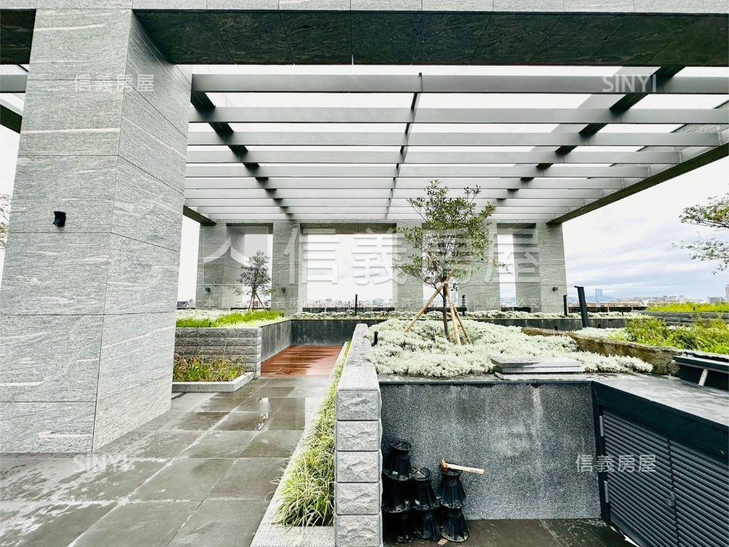 維也納高樓景觀３房車位房屋室內格局與周邊環境