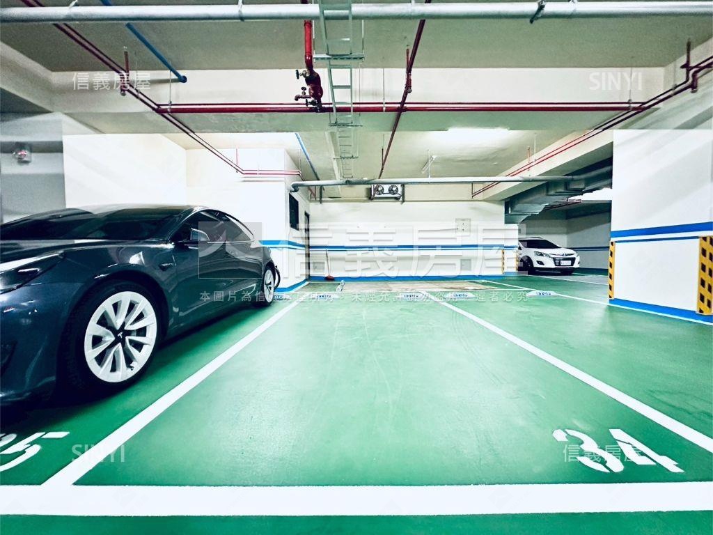 維也納高樓景觀３房車位房屋室內格局與周邊環境