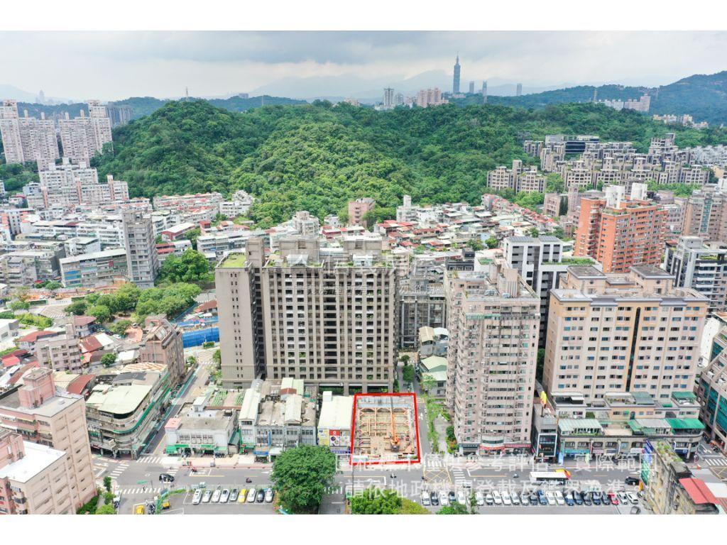預售）基泰＿象山主人２房房屋室內格局與周邊環境