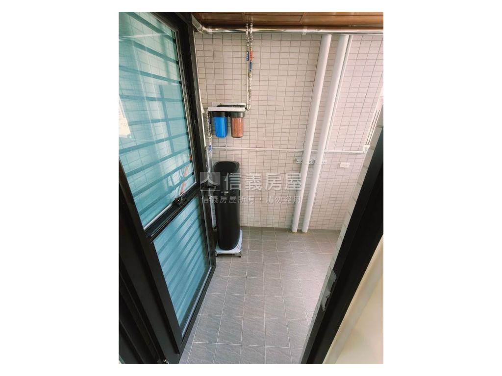 景泰然２房景觀坡平車位房屋室內格局與周邊環境