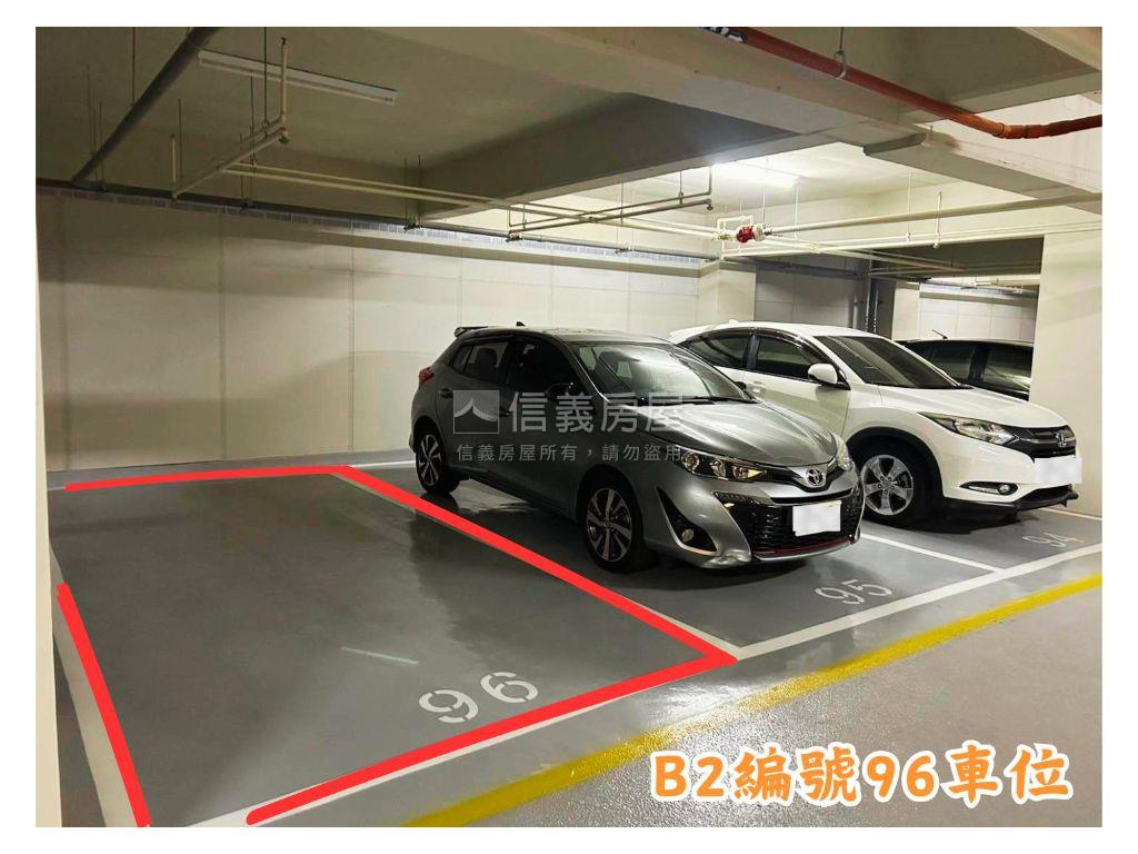 景泰然２房景觀坡平車位房屋室內格局與周邊環境