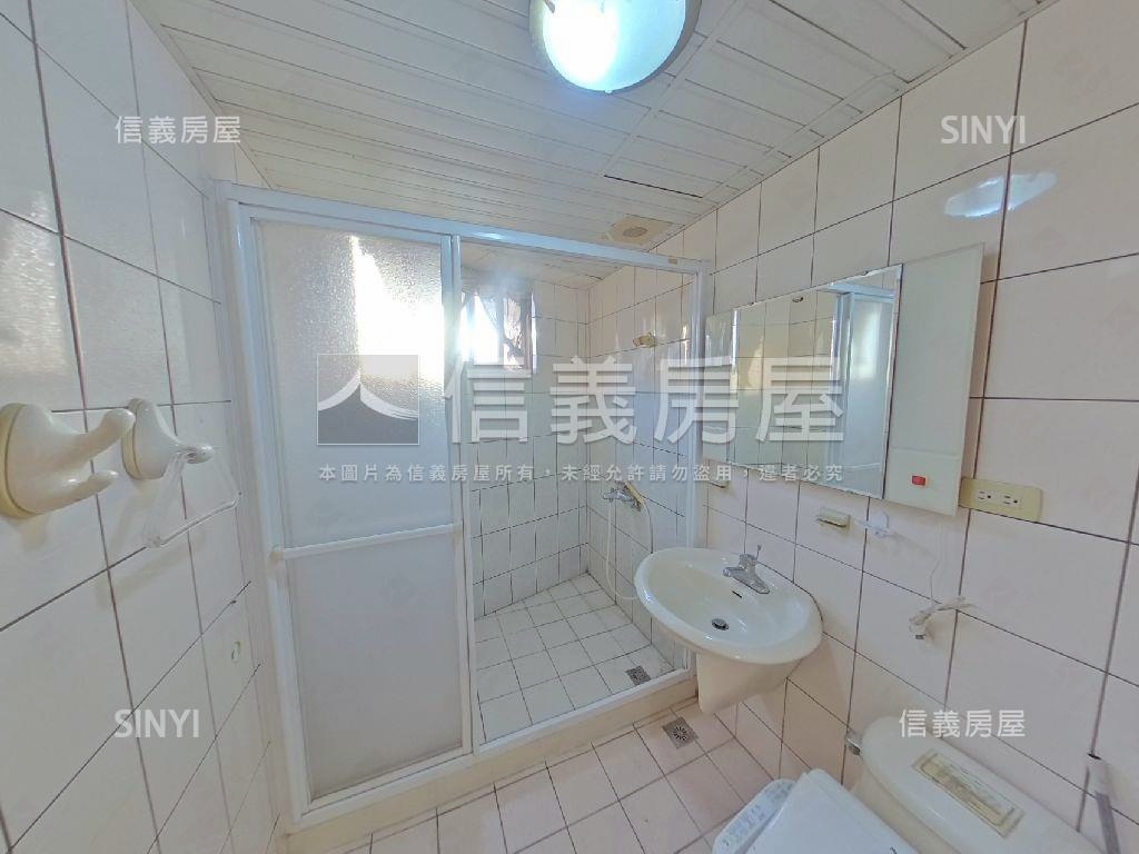 康寧捷運大坪林邊間三房房屋室內格局與周邊環境