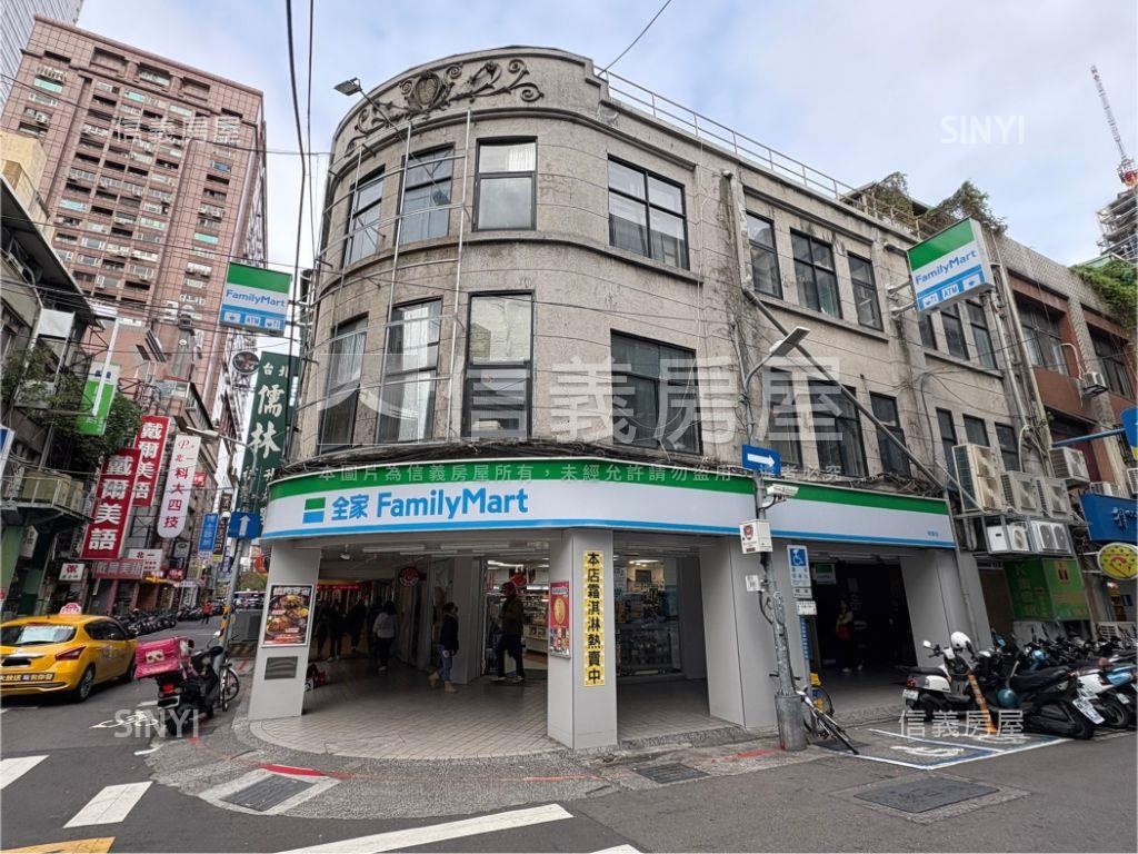 台北車站商四透天金店面房屋室內格局與周邊環境