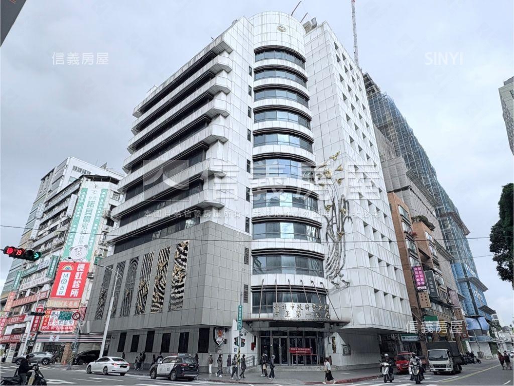 台北車站商四透天金店面房屋室內格局與周邊環境