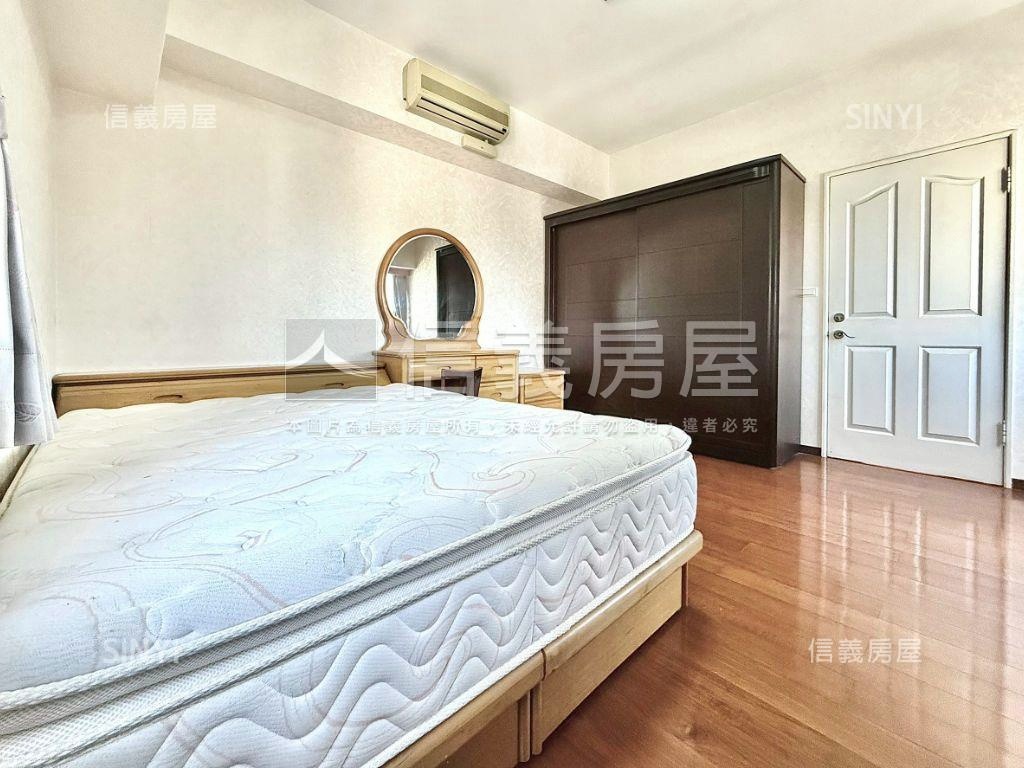 大地交響稀有四房雙平車位房屋室內格局與周邊環境