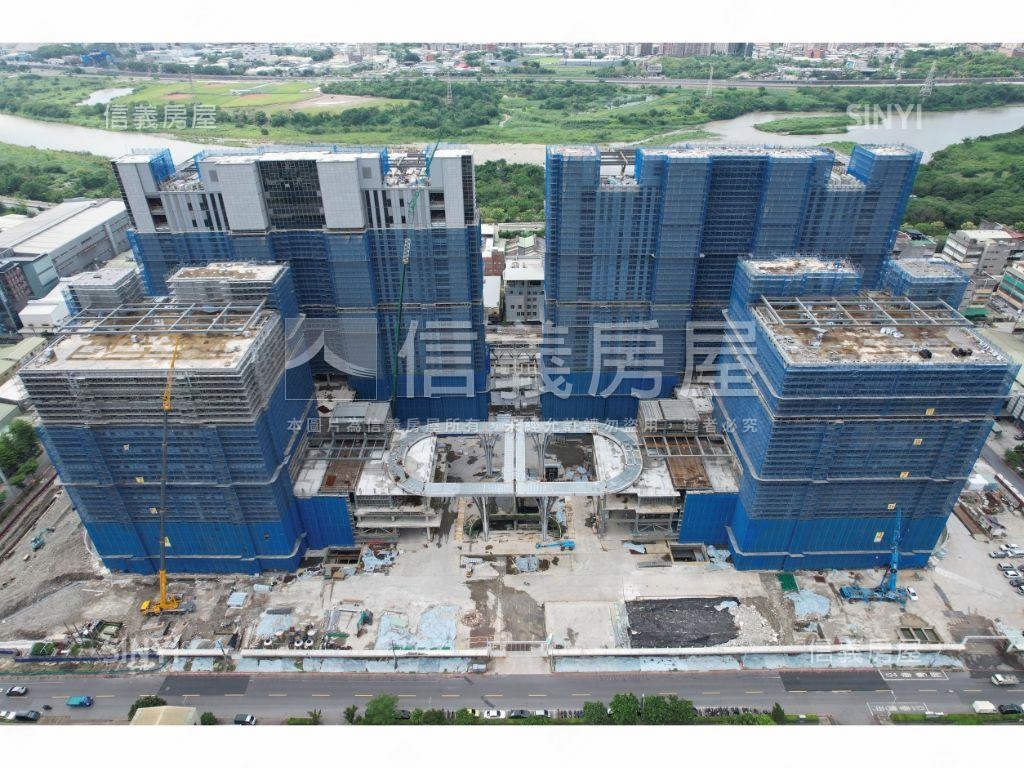 中工雲宇宙３９０坪房屋室內格局與周邊環境