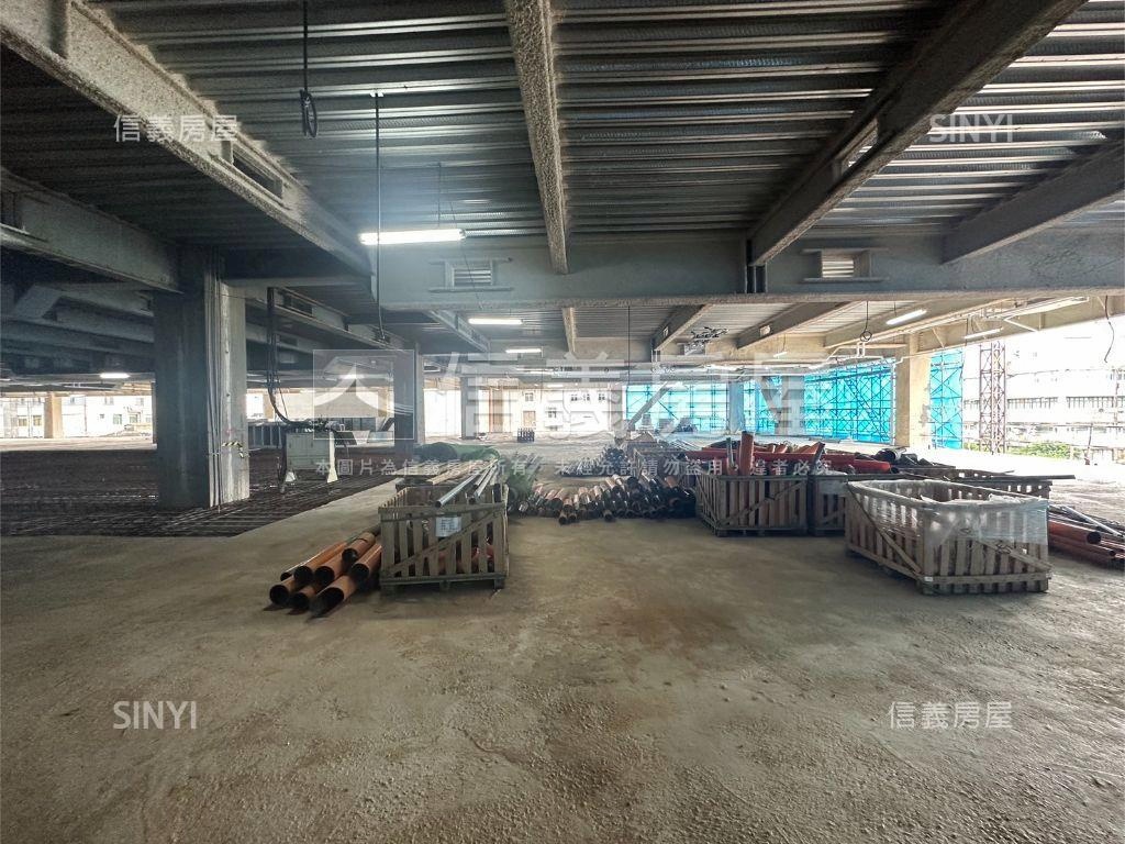 中工雲宇宙３９０坪房屋室內格局與周邊環境