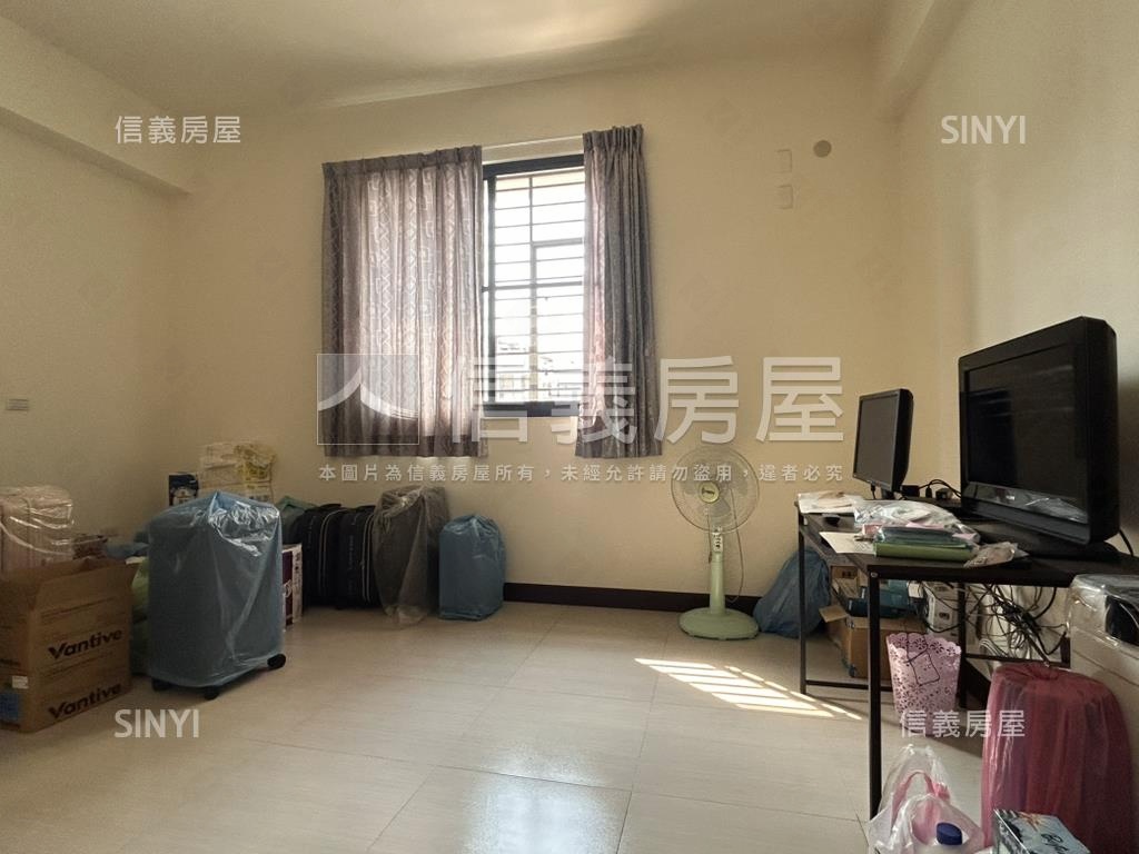 屏東潮州皇家透天房屋室內格局與周邊環境