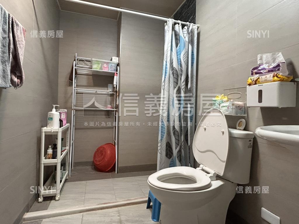 屏東潮州皇家透天房屋室內格局與周邊環境