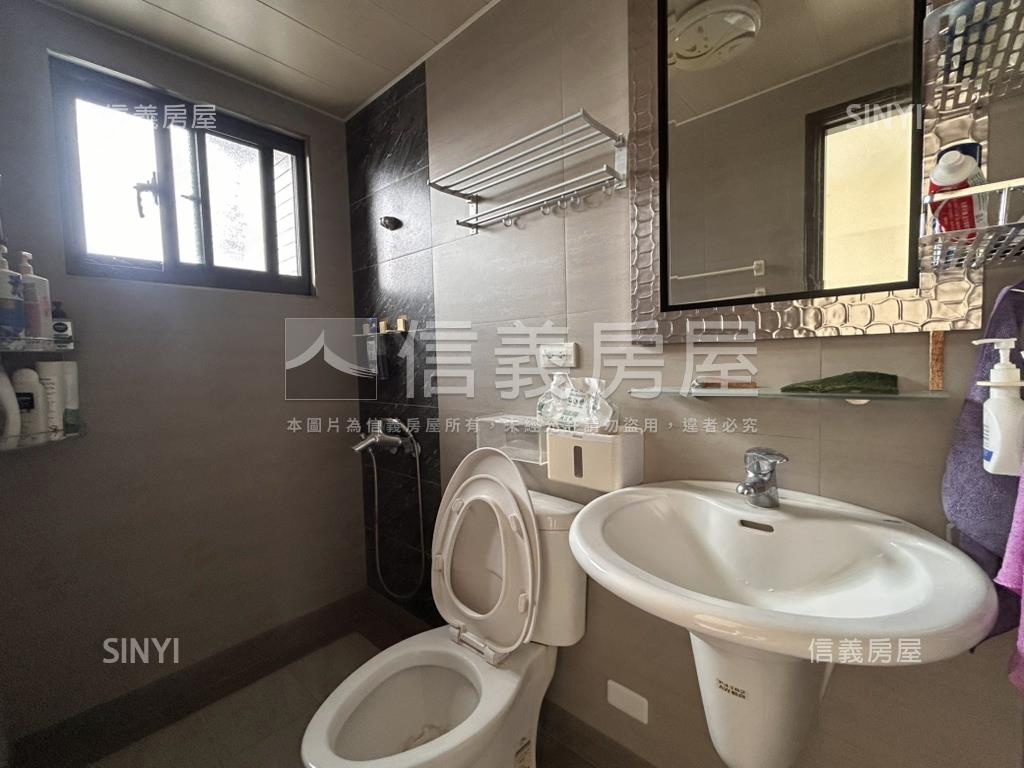 屏東潮州皇家透天房屋室內格局與周邊環境