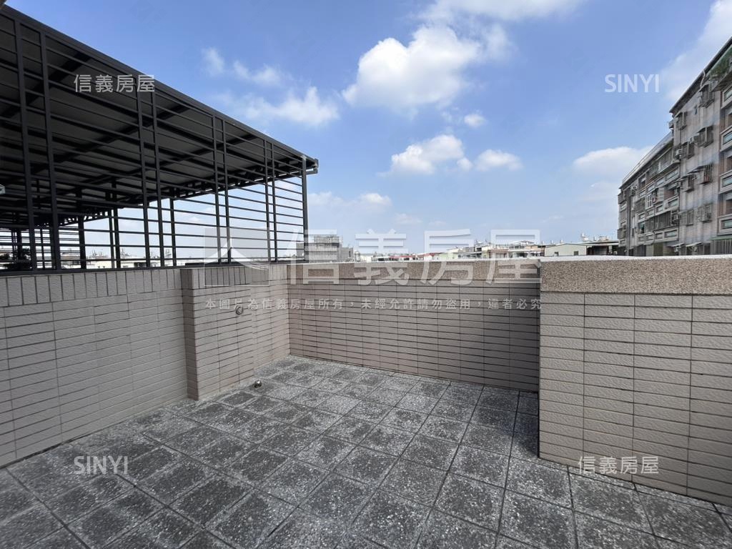 屏東潮州皇家透天房屋室內格局與周邊環境