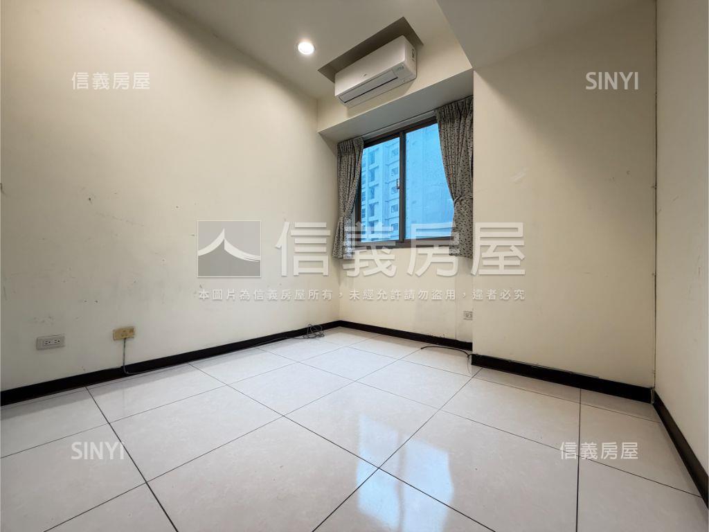 和毅上景採光四房房屋室內格局與周邊環境