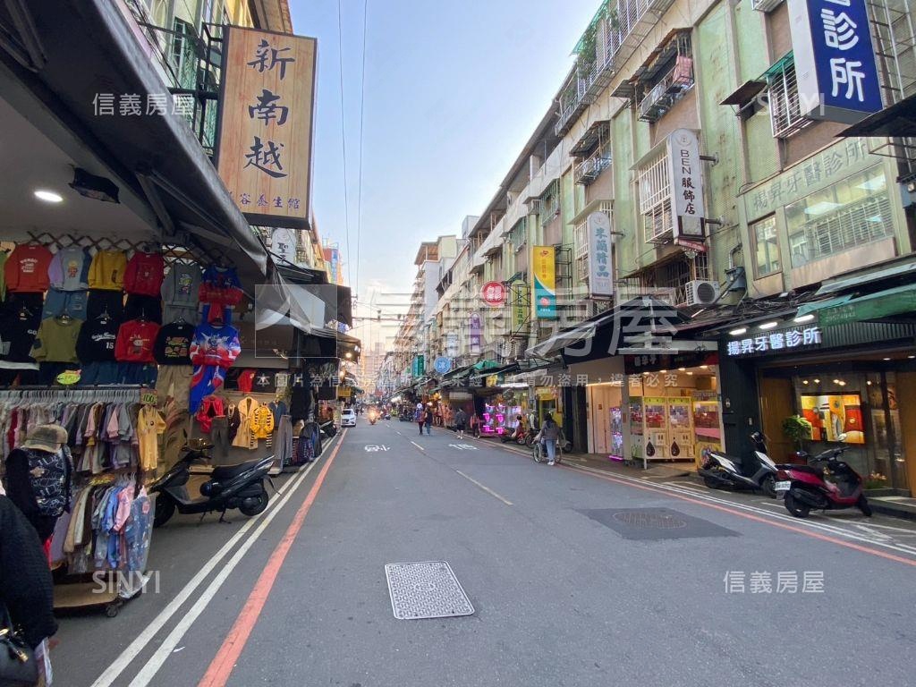 近南勢角捷運包租潛力透天房屋室內格局與周邊環境