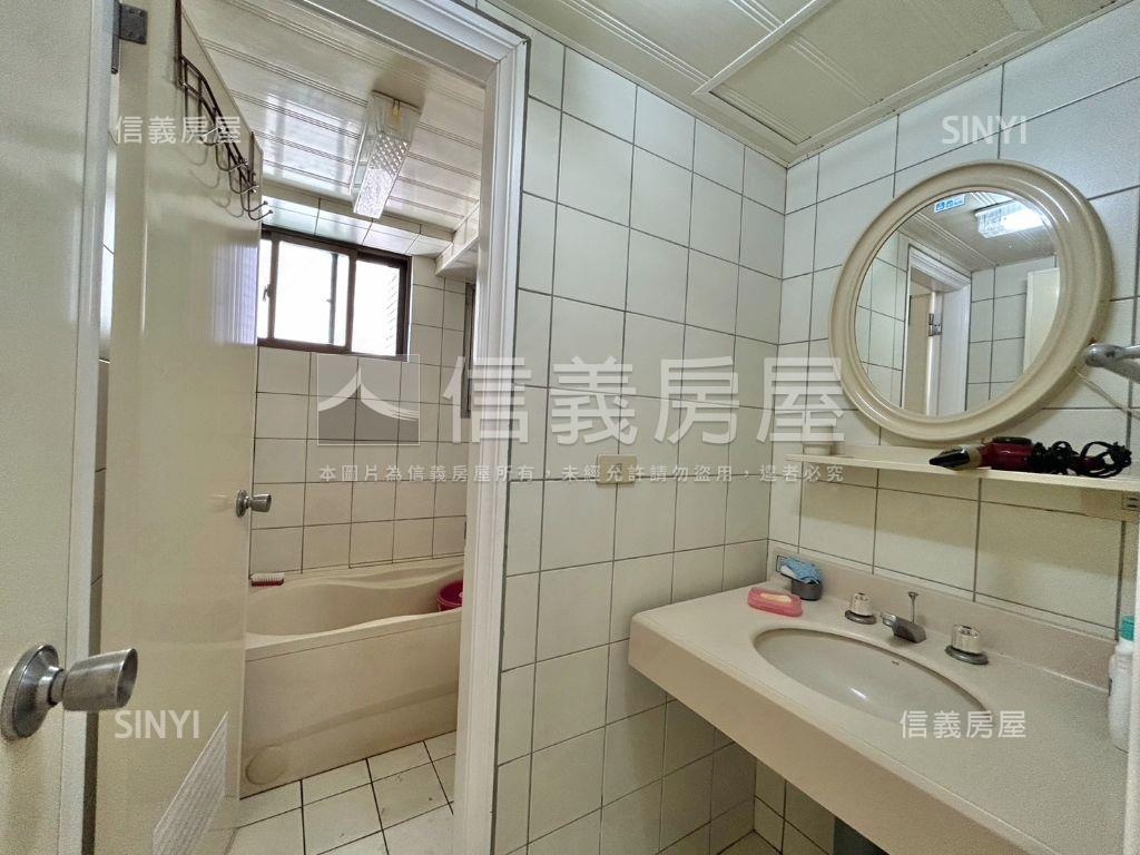 南港國宅．電梯三房房屋室內格局與周邊環境