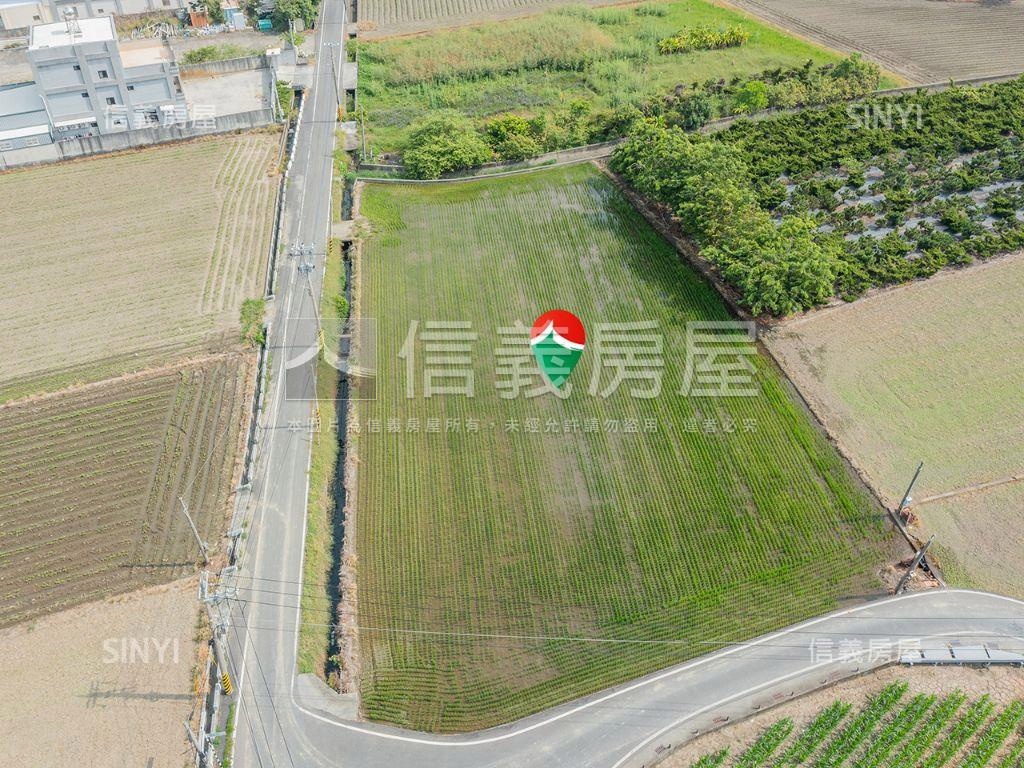 彰化絕佳曝光絕佳商機角窗房屋室內格局與周邊環境