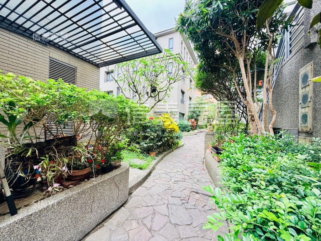 ●藝術街靜岡臨路大別墅房屋室內格局與周邊環境