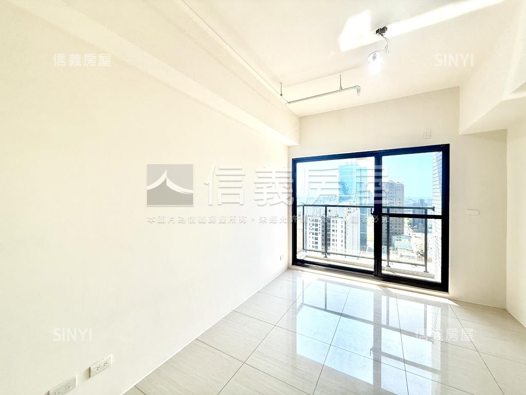 星玥灣高樓海景兩房兩衛房屋室內格局與周邊環境