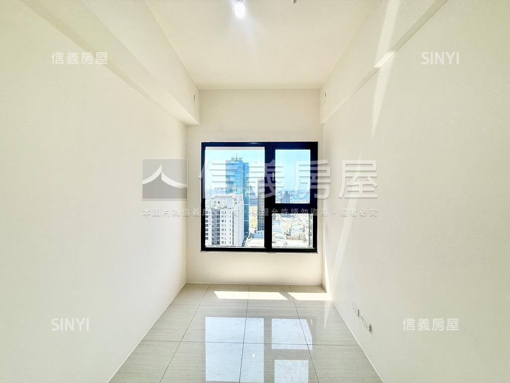 星玥灣高樓海景兩房兩衛房屋室內格局與周邊環境