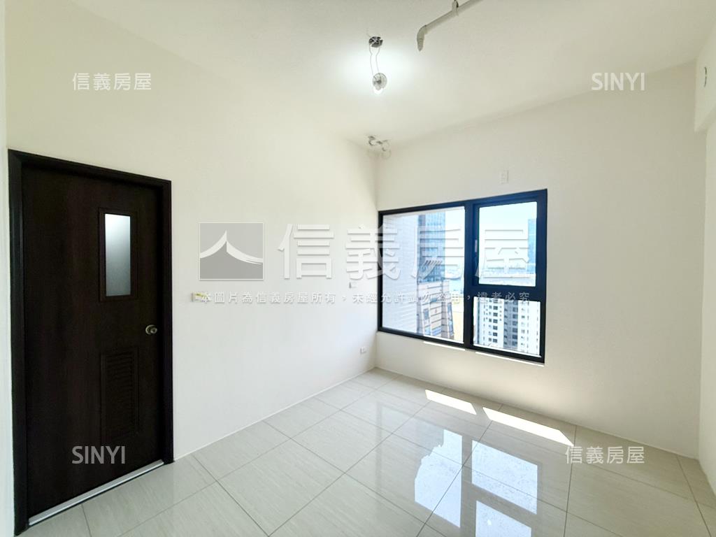 星玥灣高樓海景兩房兩衛房屋室內格局與周邊環境