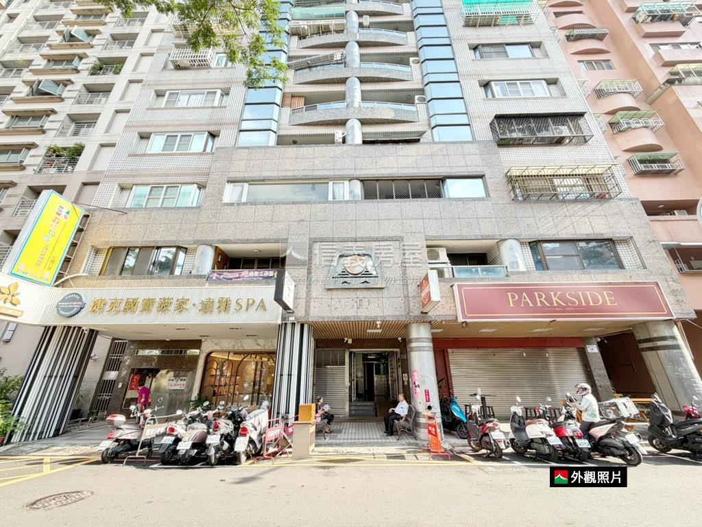 巨蛋｜無住字樣｜百坪店鋪房屋室內格局與周邊環境