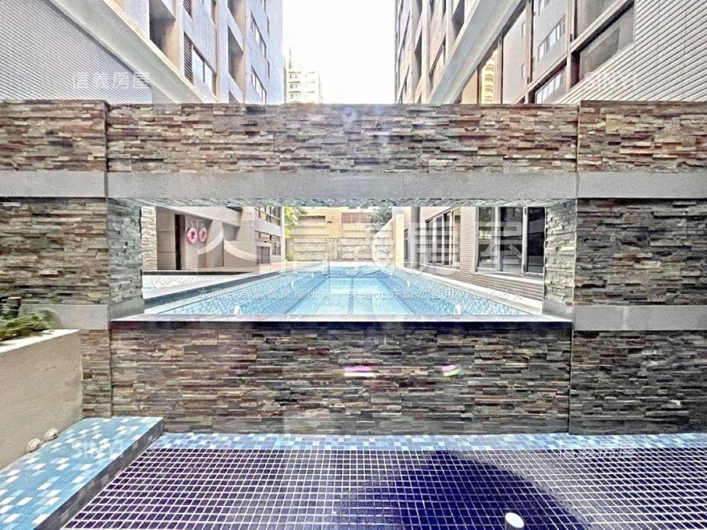 新青安首選悠活郡兩房平車房屋室內格局與周邊環境