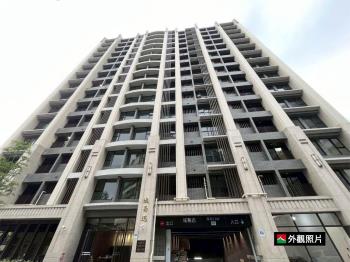 大坪林全新金店面