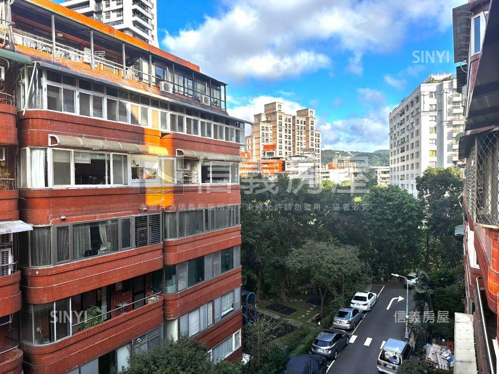 石牌榮總★天母新城美３房房屋室內格局與周邊環境