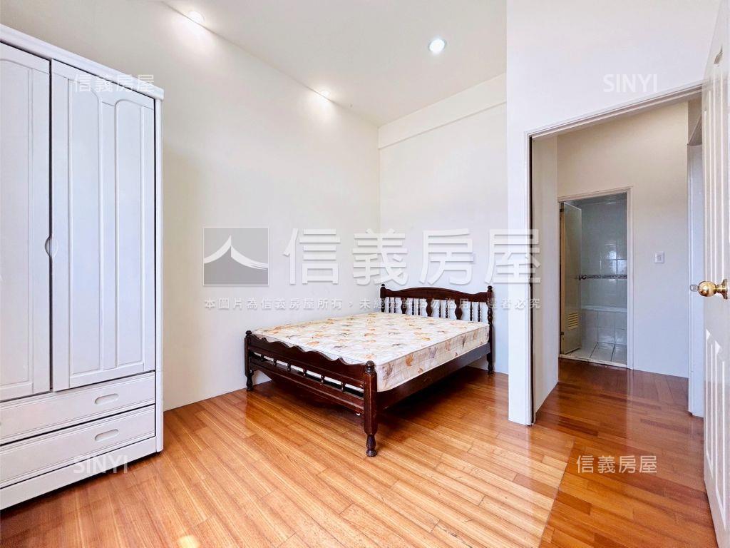 酷三木日光大３房休旅車位房屋室內格局與周邊環境