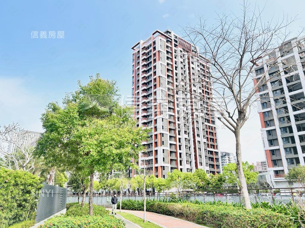 亞昕向陽·挑高低總金店面房屋室內格局與周邊環境