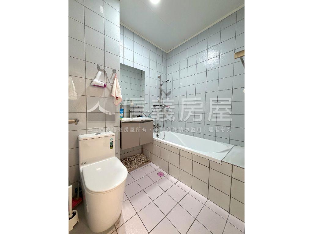 美景質感裝潢大三房有車位房屋室內格局與周邊環境