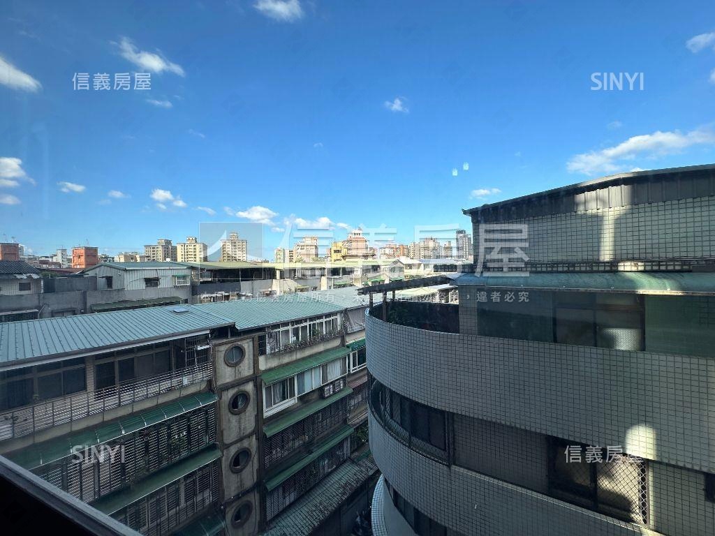 永和國小國寶三房車位房屋室內格局與周邊環境