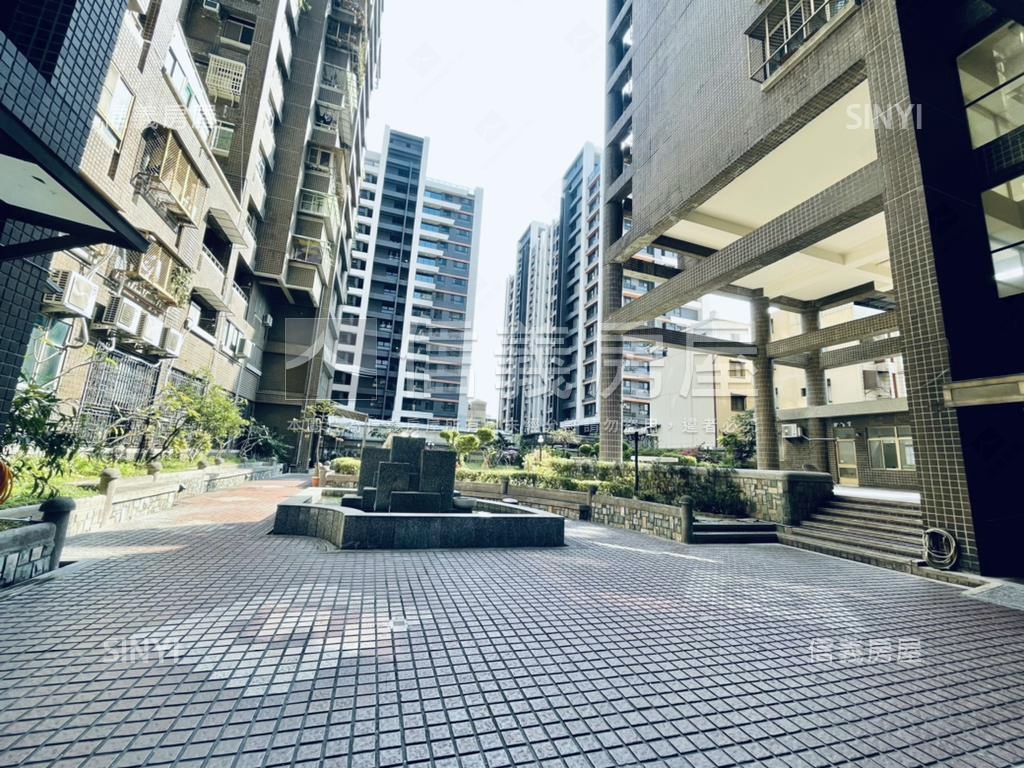 陽明稀有亮美大四房平車房屋室內格局與周邊環境