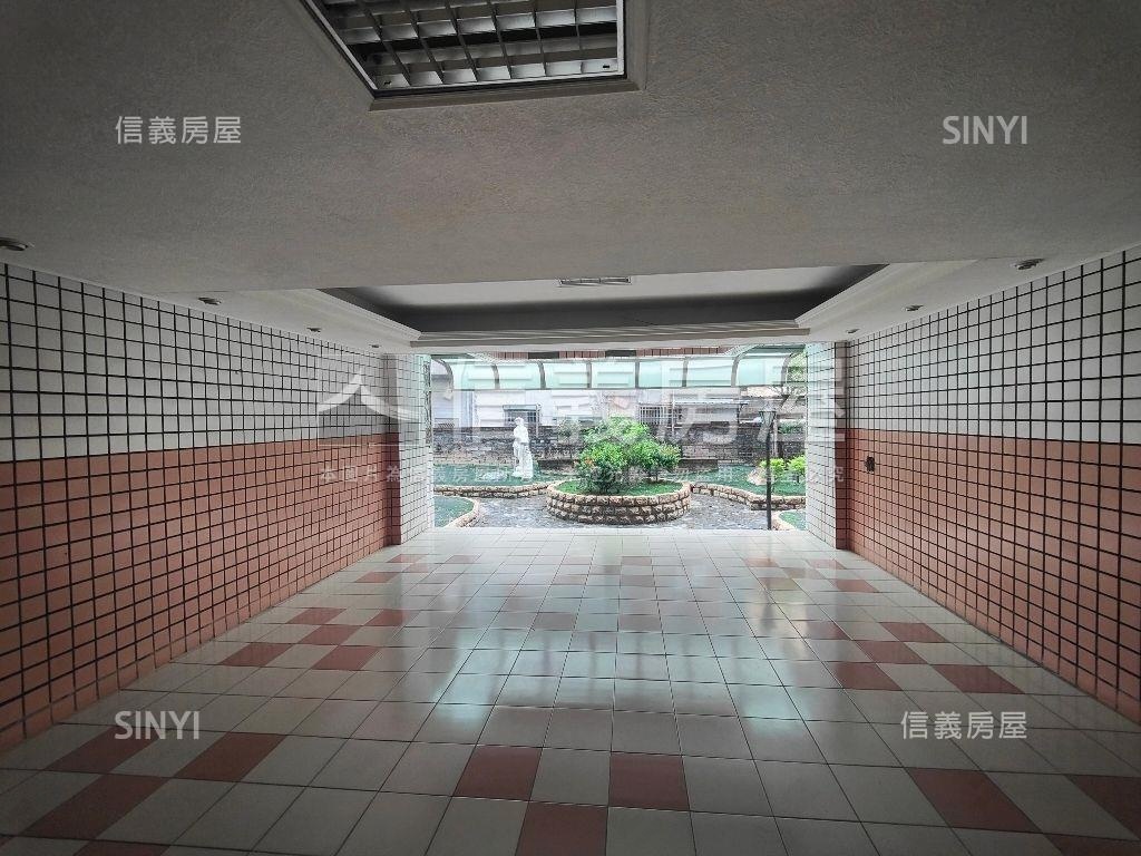 逢甲商圈★歡喜城套房２房屋室內格局與周邊環境
