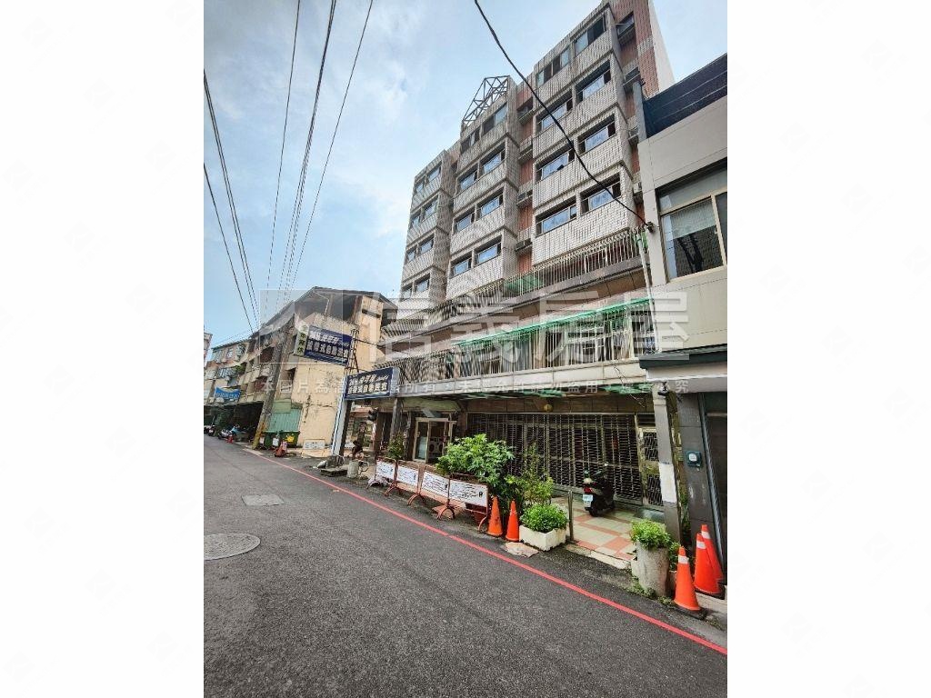 逢甲商圈★歡喜城套房２房屋室內格局與周邊環境