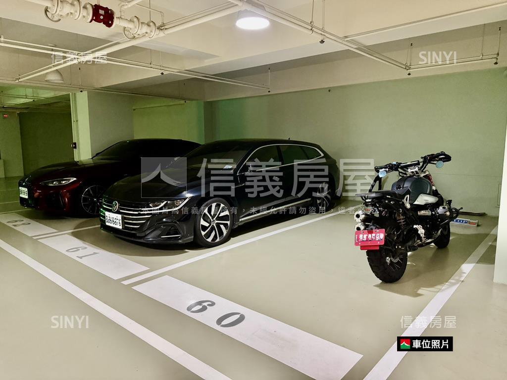 京城君匯三房雙平車豪邸房屋室內格局與周邊環境